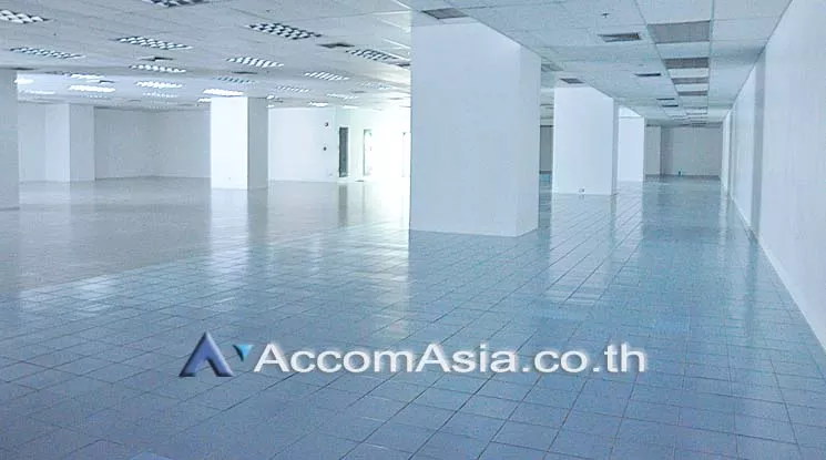 4  Office Space For Rent in Sukhumvit ,Bangkok BTS Asok - MRT Phetchaburi at Q House Asoke AA14072
